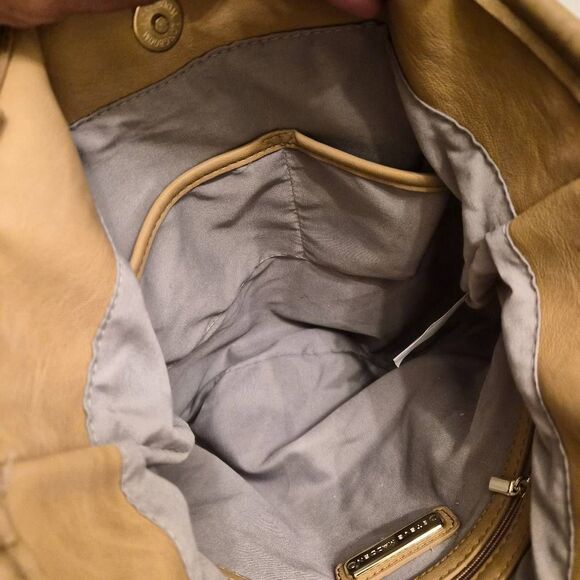 Steve Madden American Flag Fringed Shoulder & Crossbody Bag in Faux Leather - Picture 7 of 11